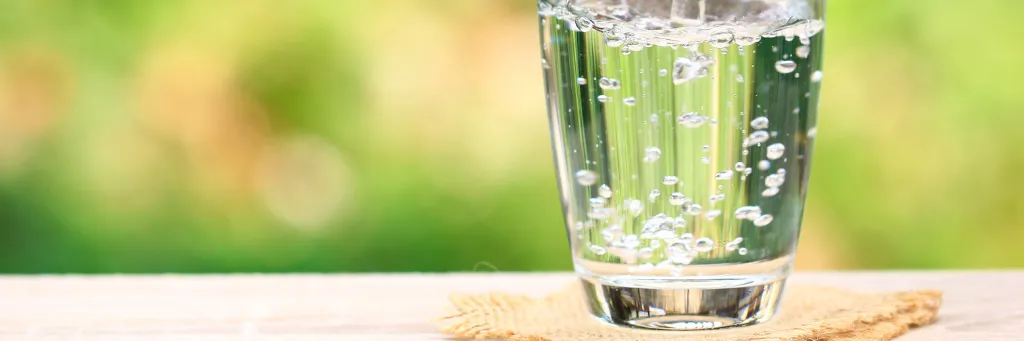 コップ一杯でお腹スッキリ